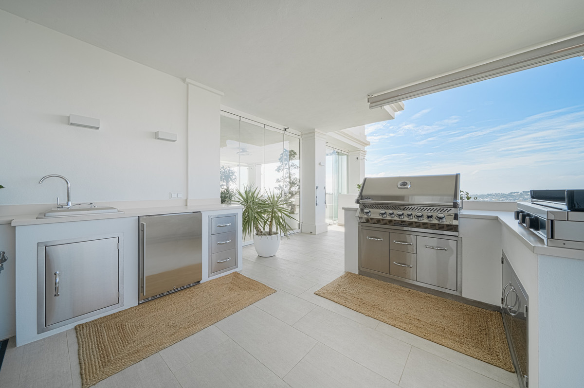 7 Bedroom Apartment for Sale in Aloha — 5
