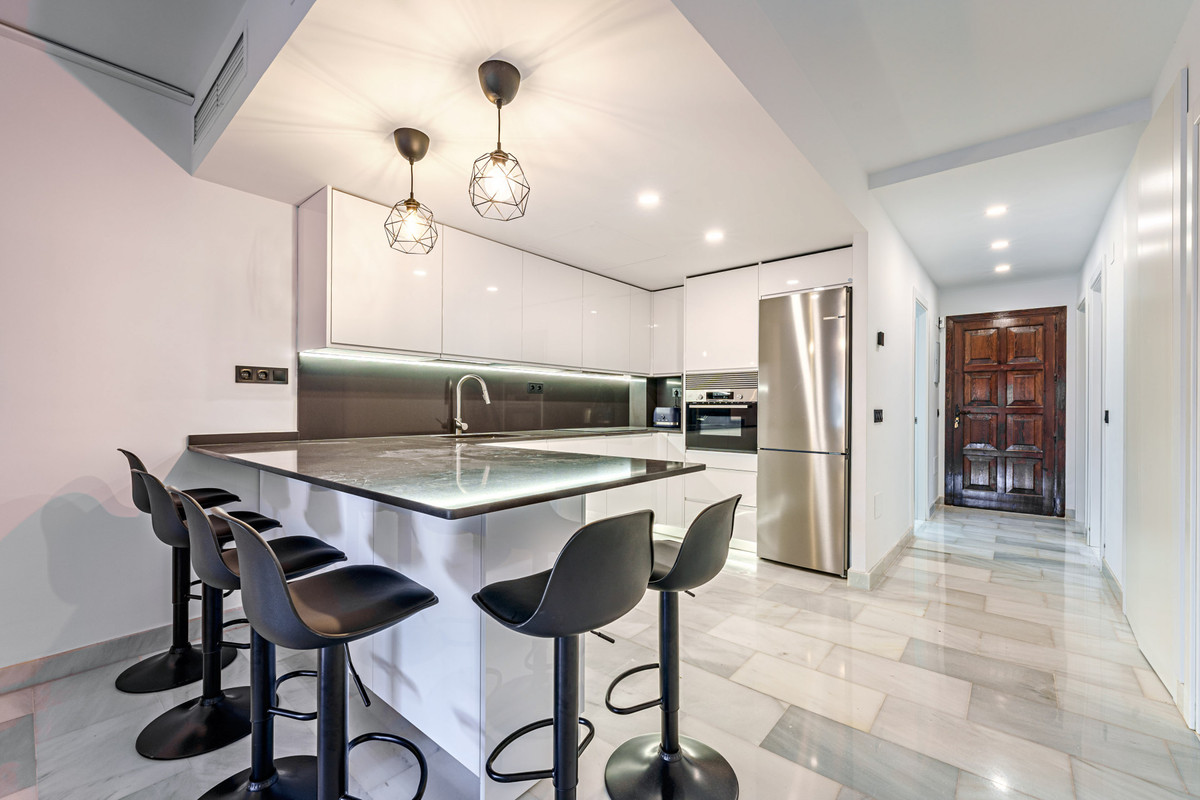 3 Bedroom Apartment for Sale in Sierra Blanca — 7