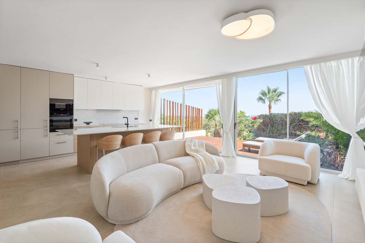3 Bedroom Apartment for Sale in Nueva Andalucía