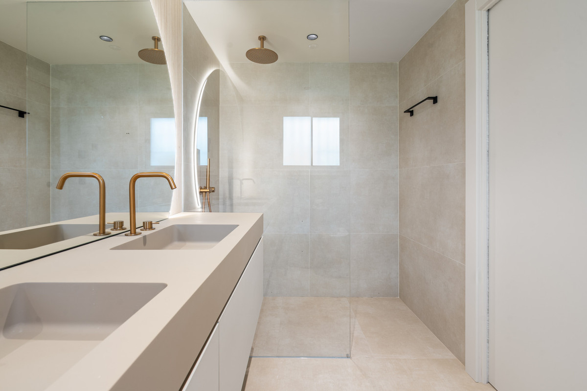 3 Bedroom Apartment for Sale in Nueva Andalucía — 9