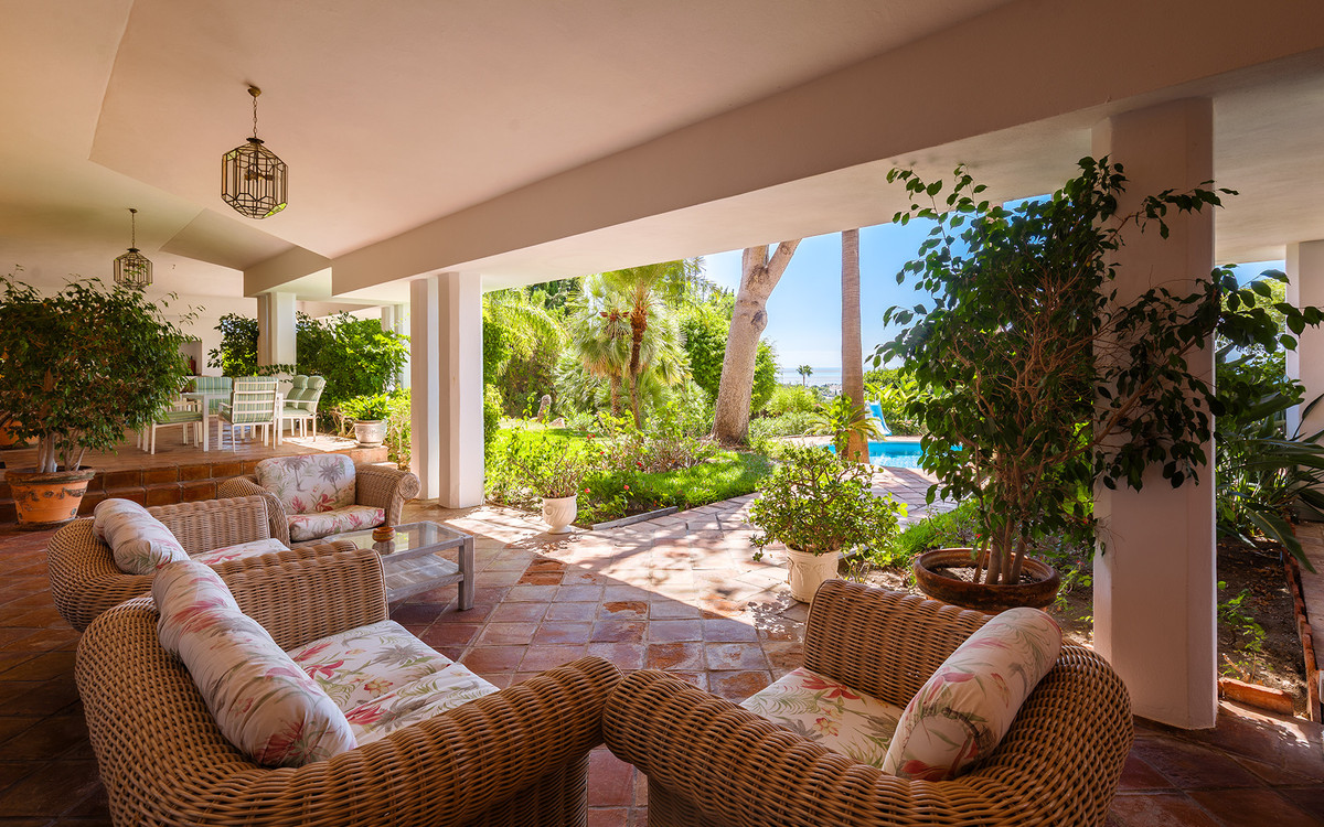 20 Bedroom Villa for Sale in The Golden Mile — 4