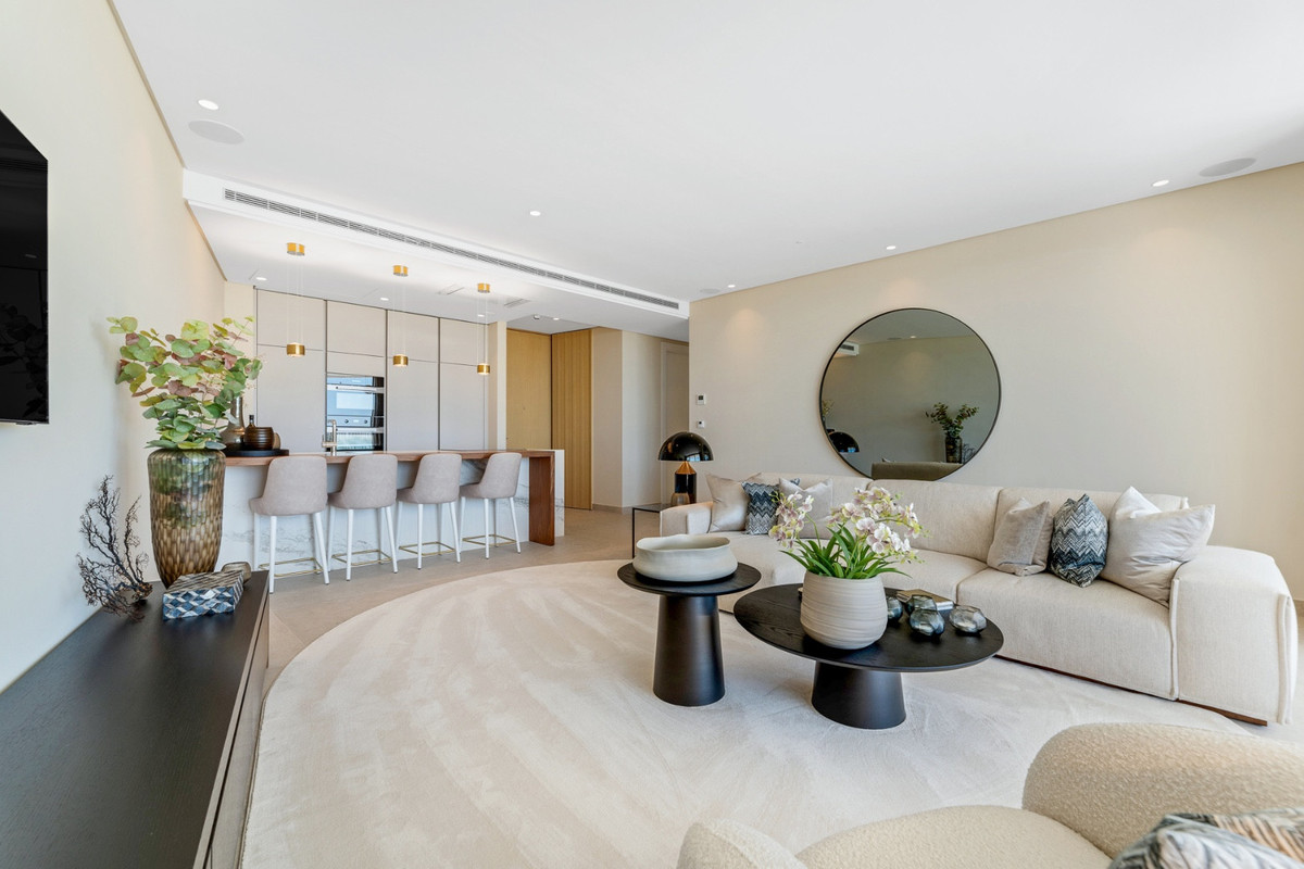 2 Bedroom Apartment for Sale in Benahavís — 6