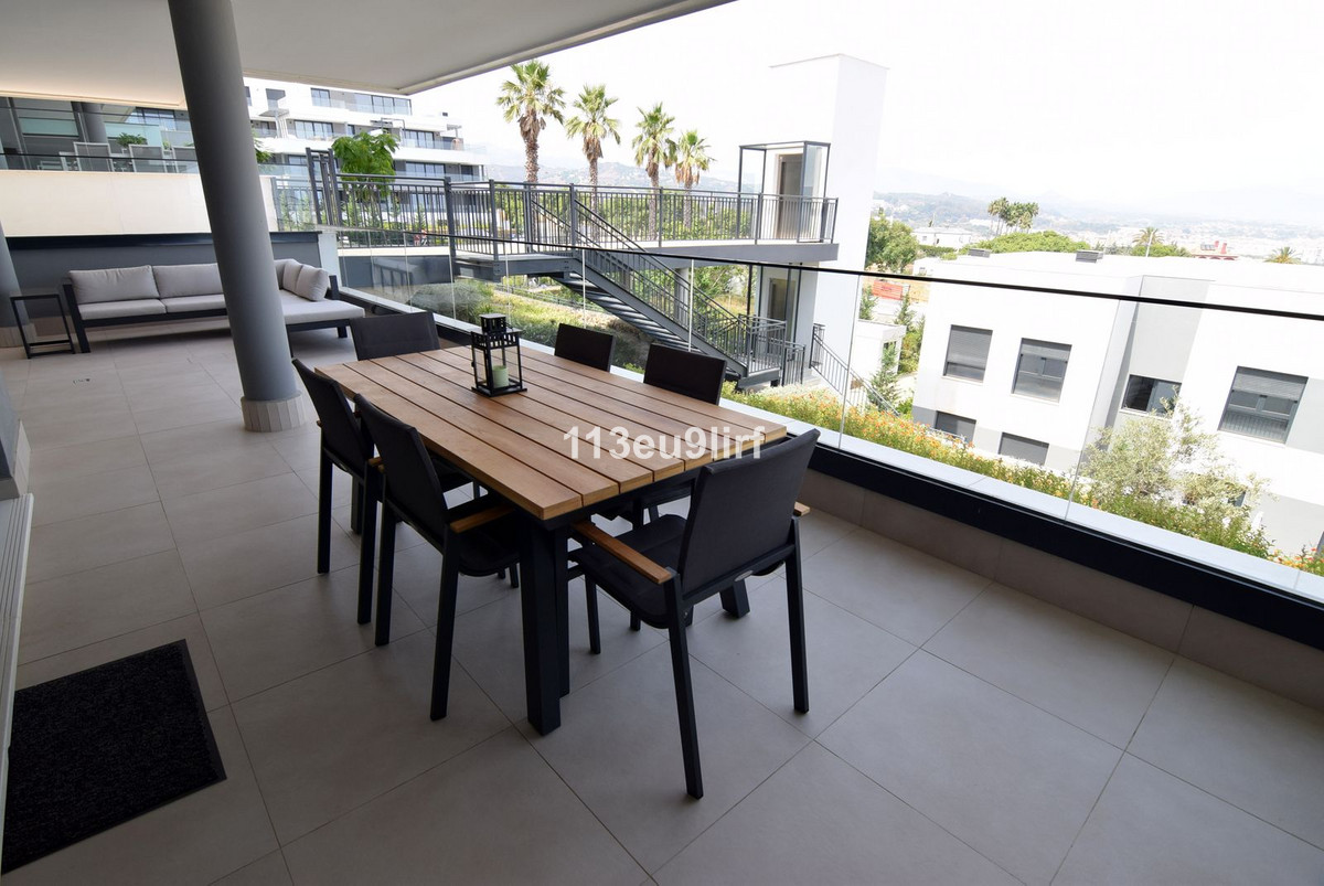 3 Bedroom Apartment for Sale in Estepona — 5