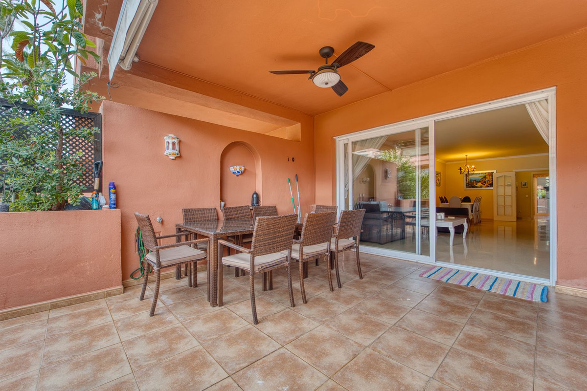 2 Bedroom Apartment for Sale in Marbella — 2