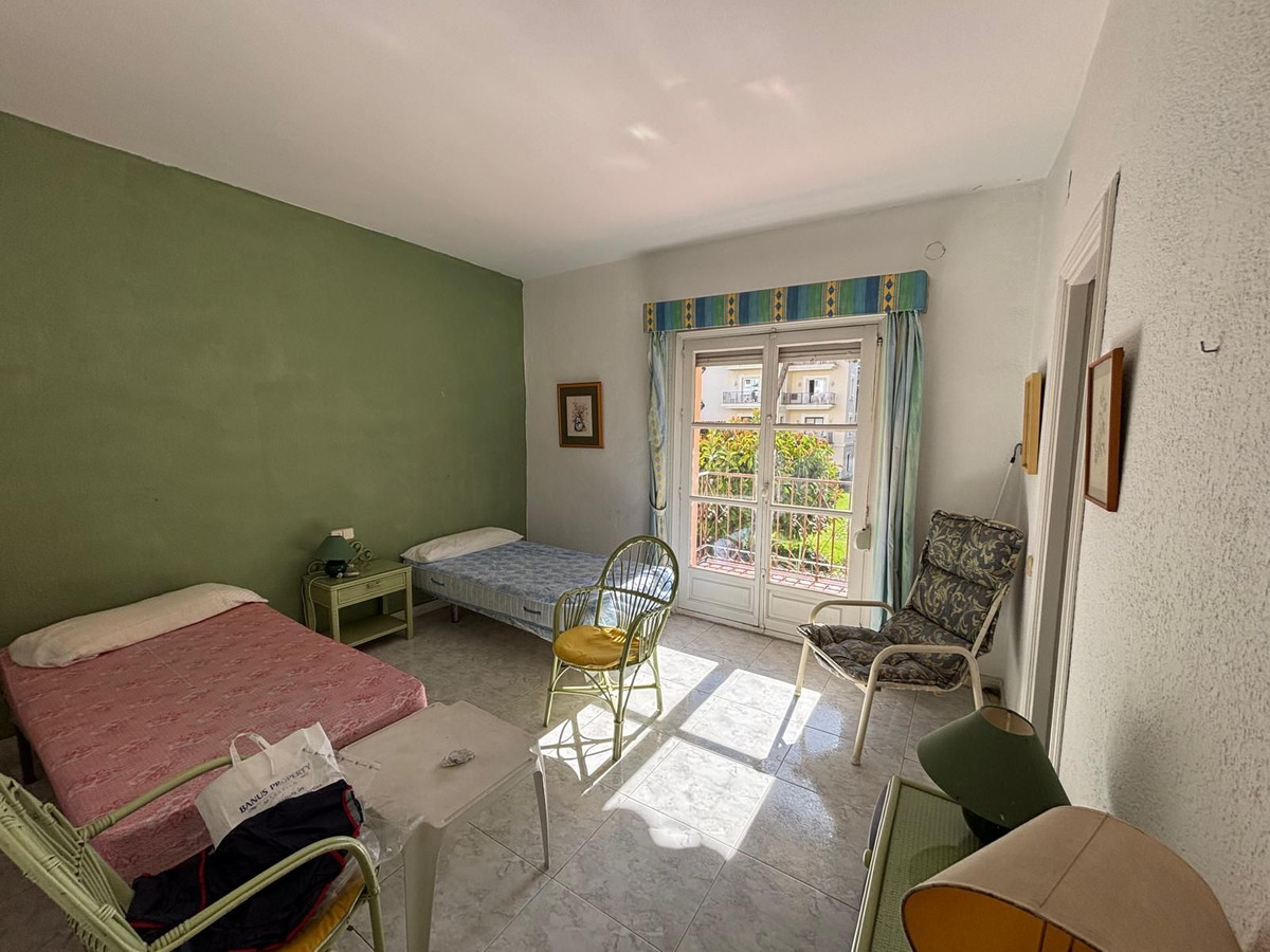 3 Bedroom Apartment for Sale in Nueva Andalucía — 5
