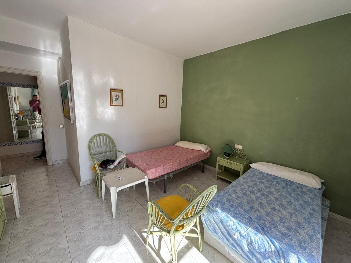 3 Bedroom Apartment for Sale in Nueva Andalucía — 6