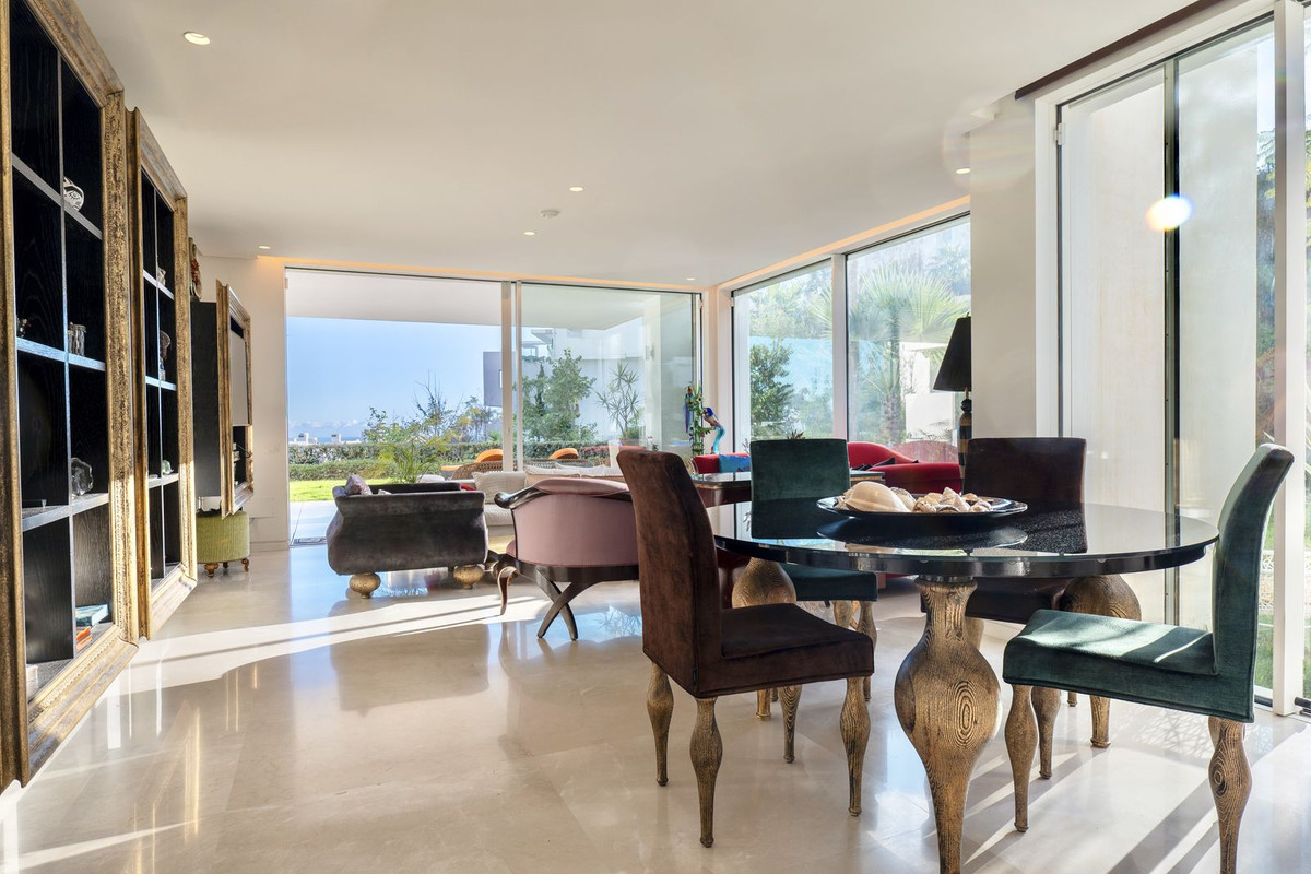 3 Bedroom Apartment for Sale in Ojén — 2