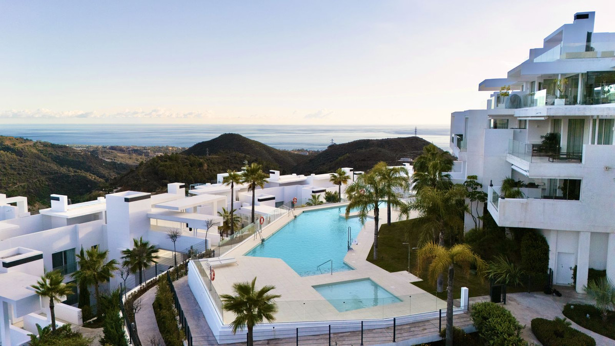 3 Bedroom Apartment for Sale in Ojén — view 10