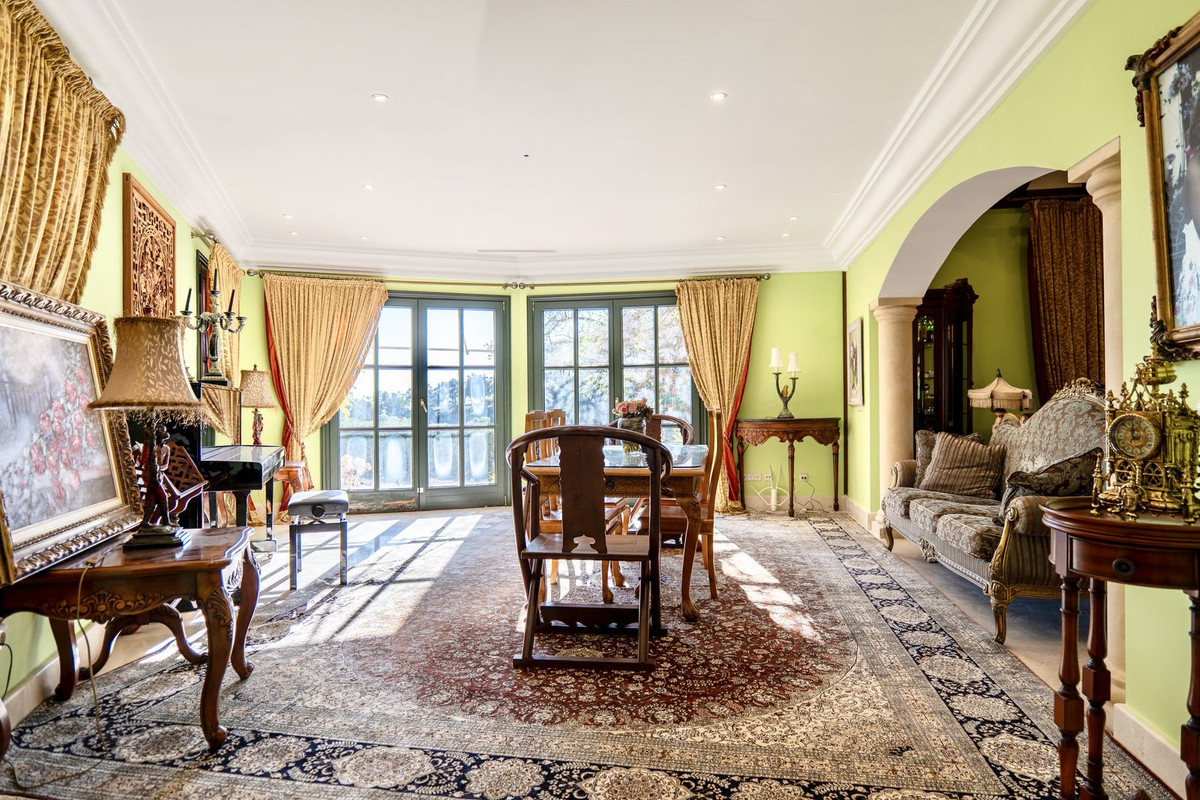 6 Bedroom Villa for Sale in La Zagaleta — 5