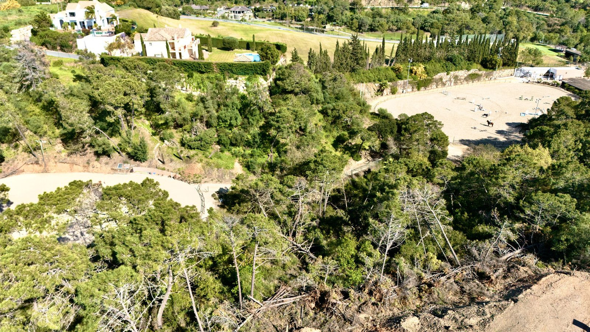 Plot for Sale in Benahavís — 3