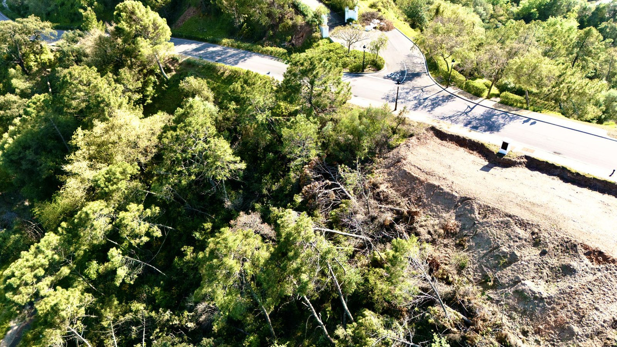 Plot for Sale in Benahavís — 5