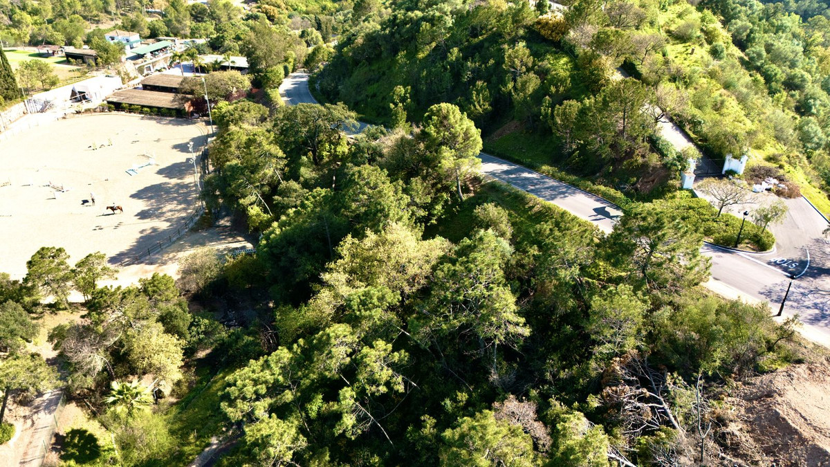 Plot for Sale in Benahavís — 6