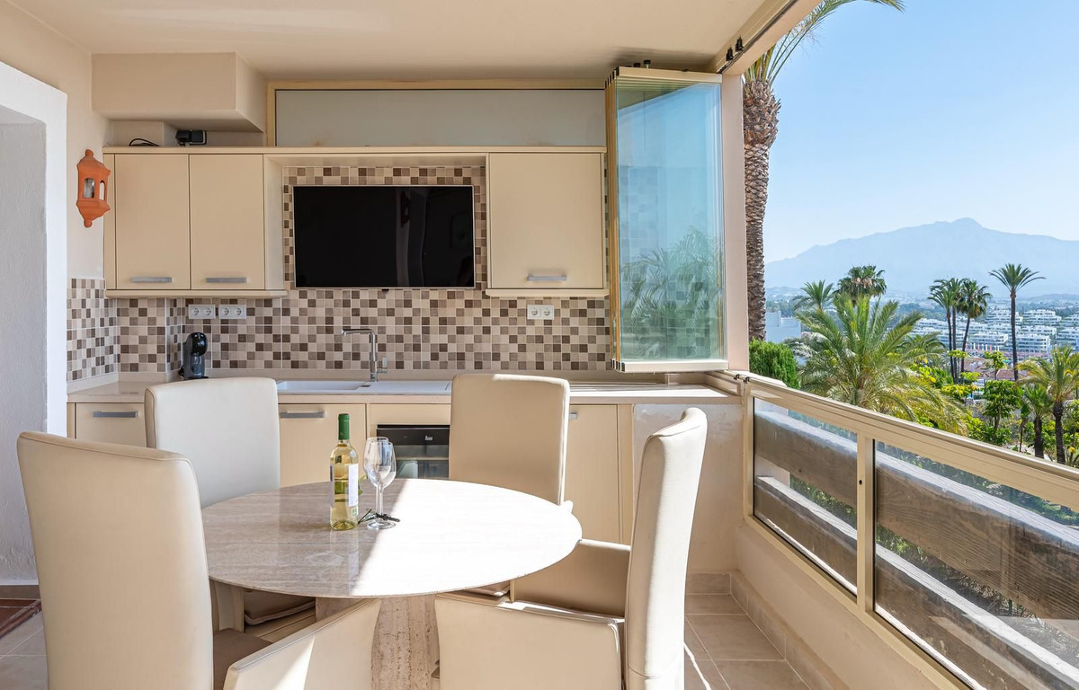 2 Bedroom Apartment for Sale in El Paraiso — 2