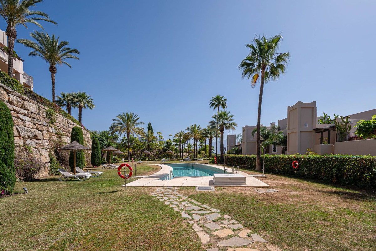 2 Bedroom Apartment for Sale in El Paraiso — 7