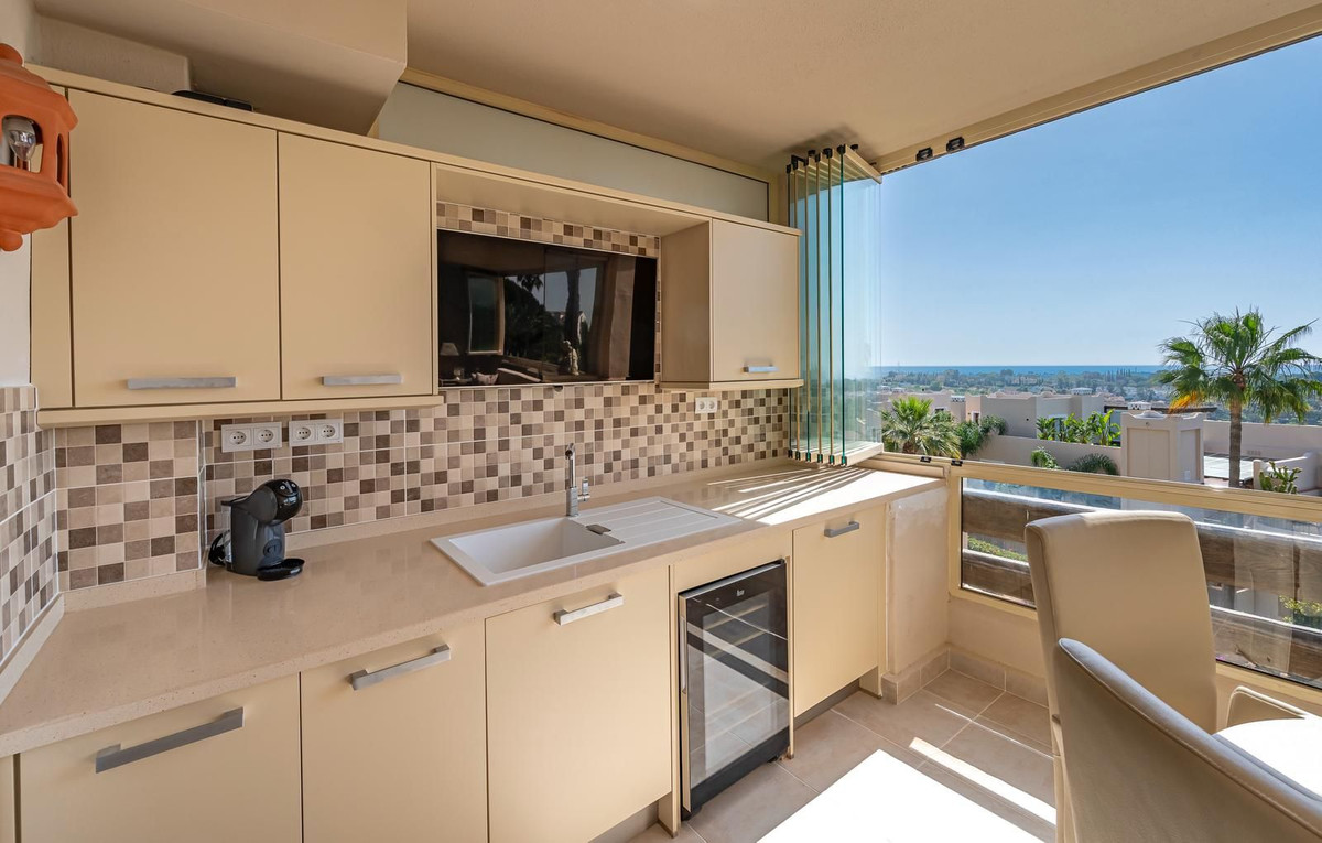 2 Bedroom Apartment for Sale in El Paraiso — 8