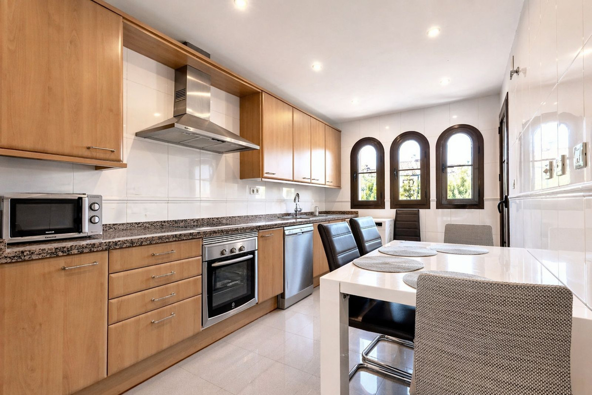 2 Bedroom Apartment for Sale in Hacienda del Sol — 8