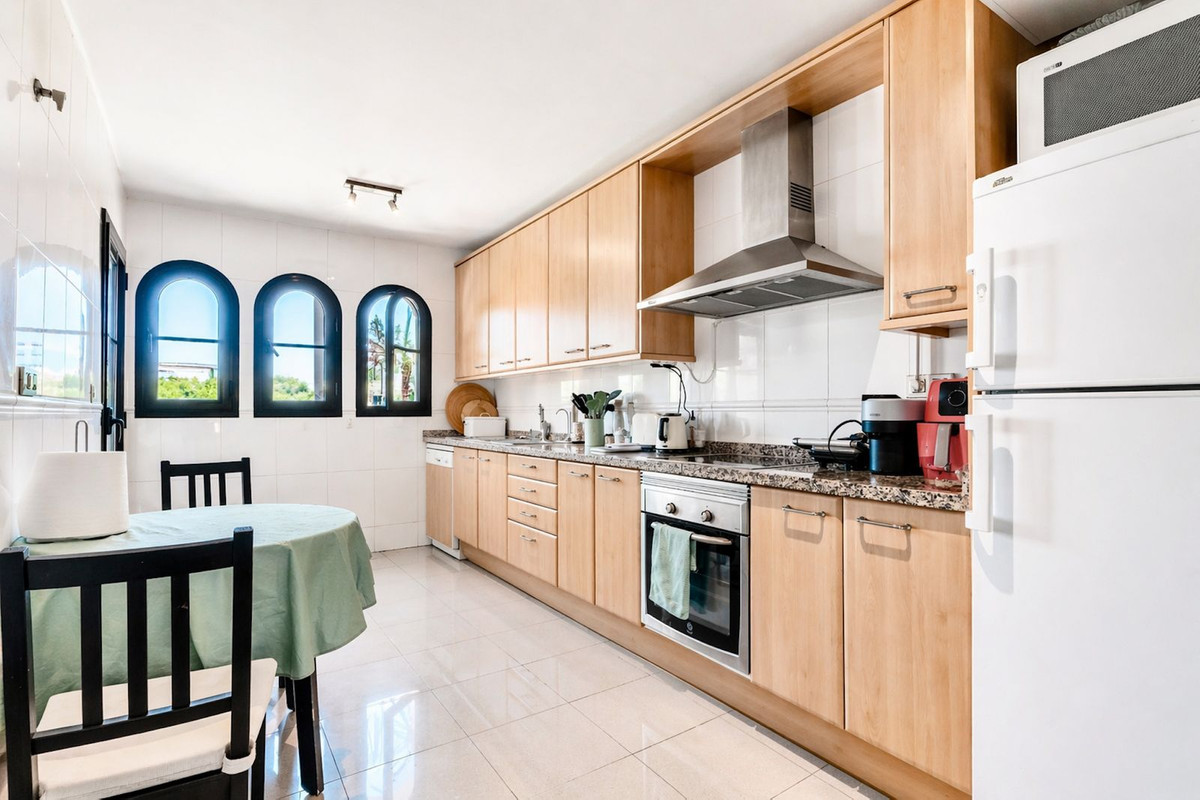 2 Bedroom Apartment for Sale in Hacienda del Sol — 6