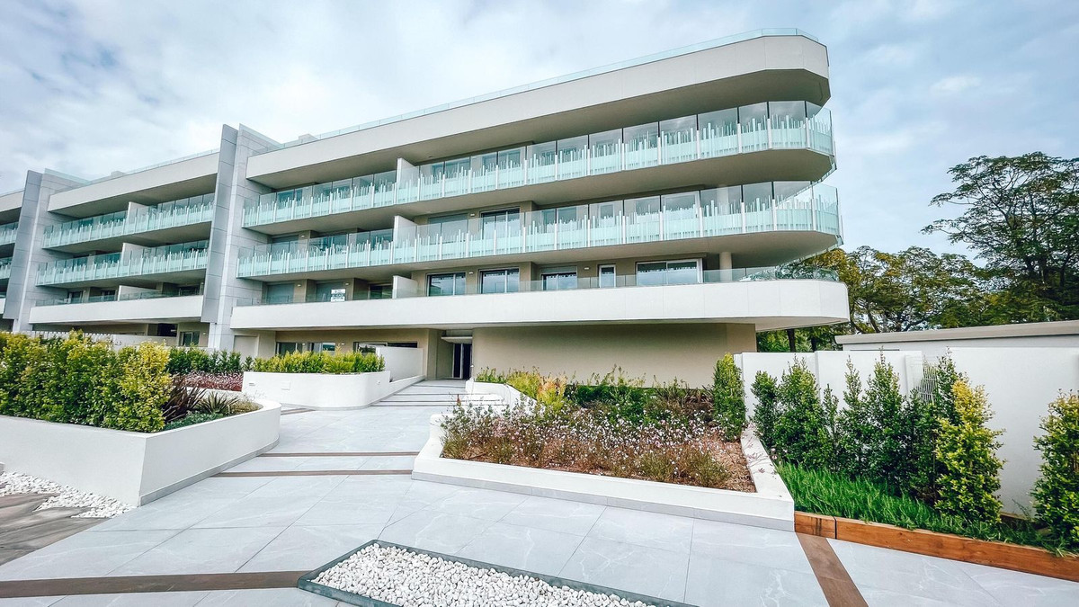 3 Bedroom Apartment for Sale in San Pedro de Alcántara — 2