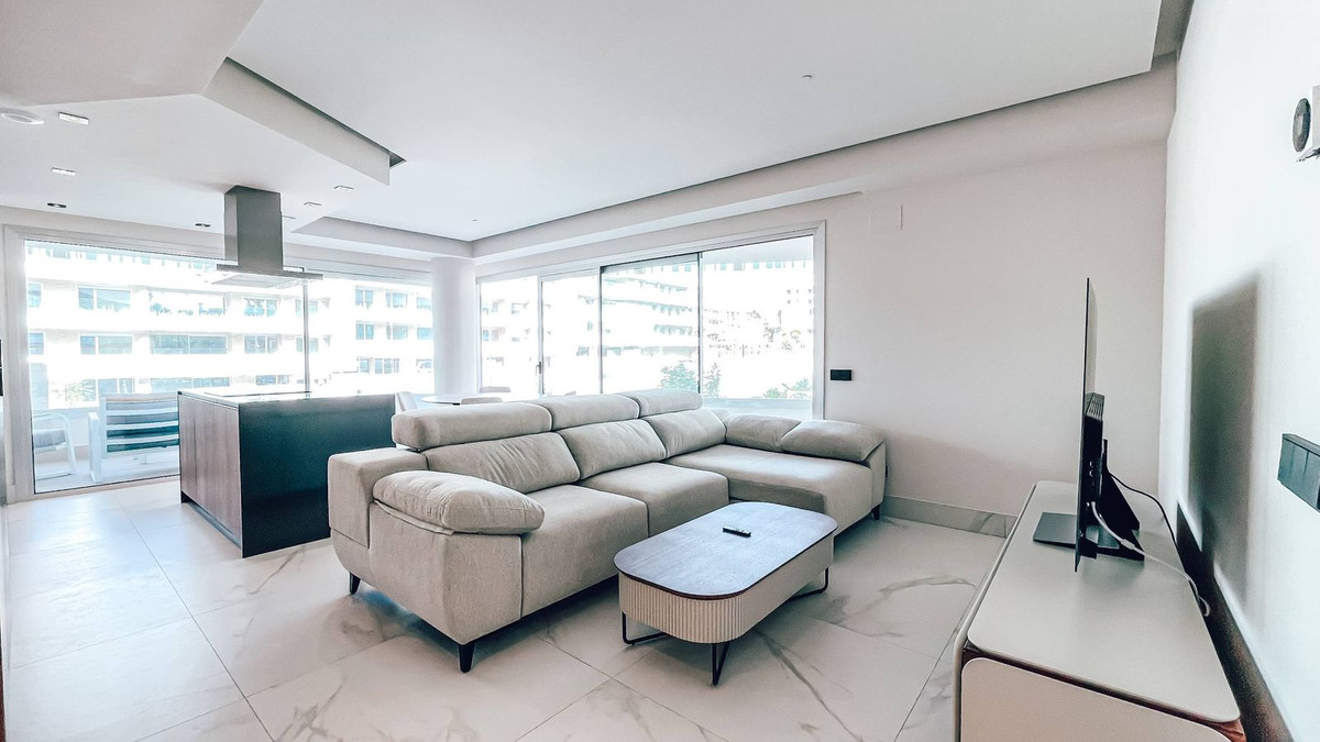 3 Bedroom Apartment for Sale in San Pedro de Alcántara — 9