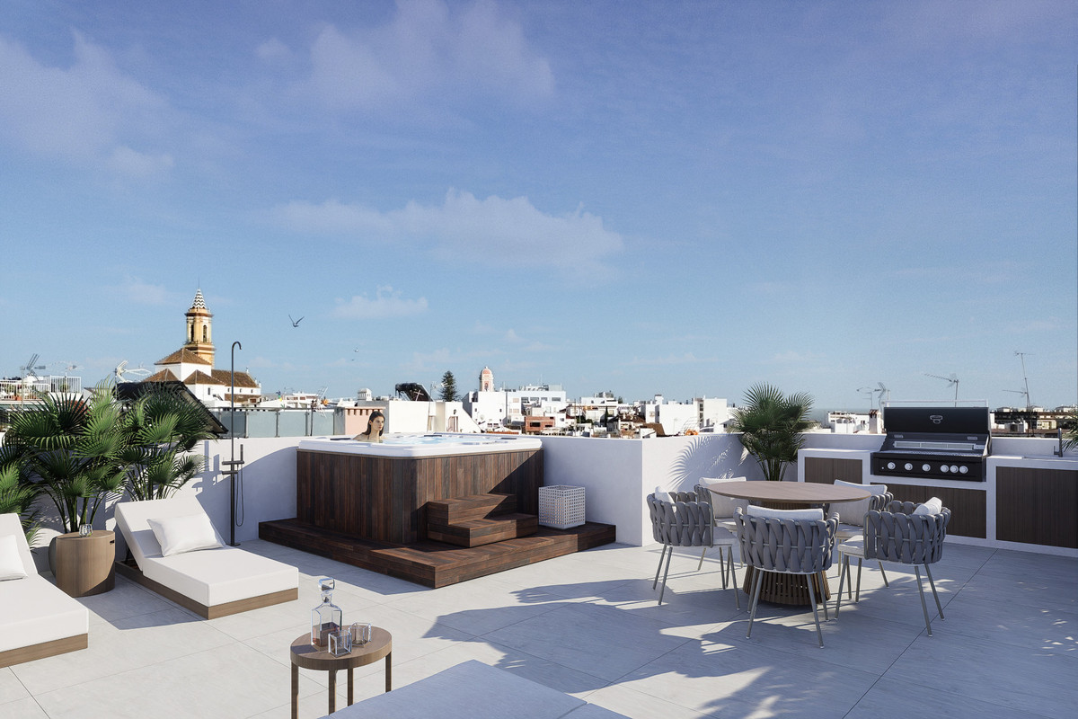 3 Bedroom Plot for Sale in Estepona — 2