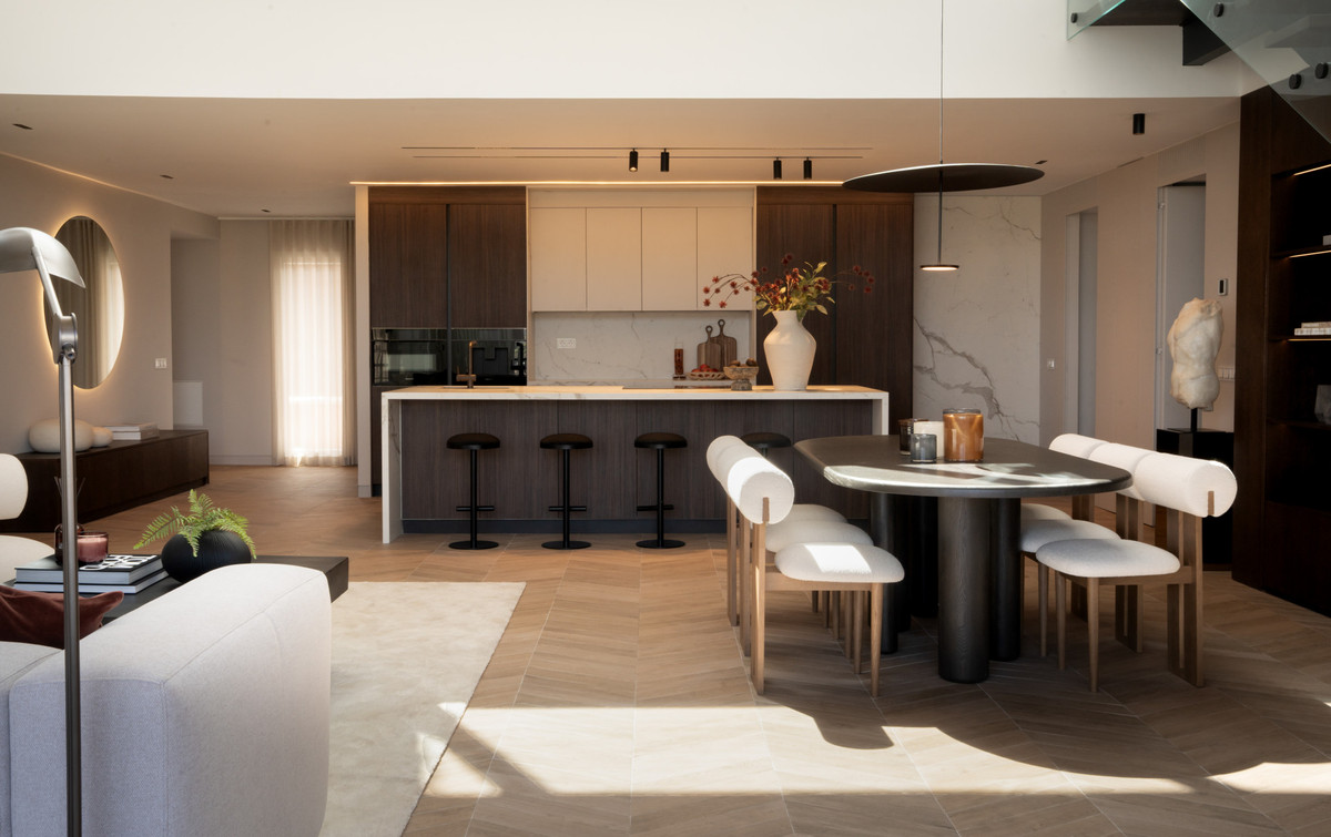 3 Bedroom Apartment for Sale in Nueva Andalucía — 3