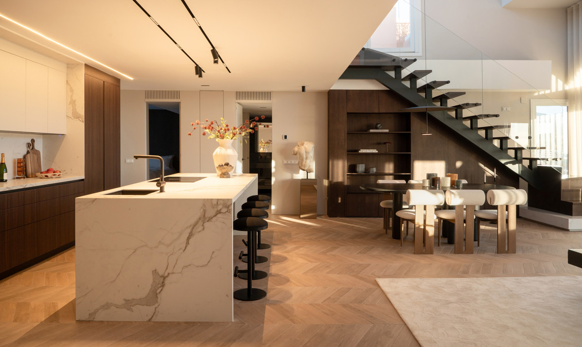 3 Bedroom Apartment for Sale in Nueva Andalucía — view 10