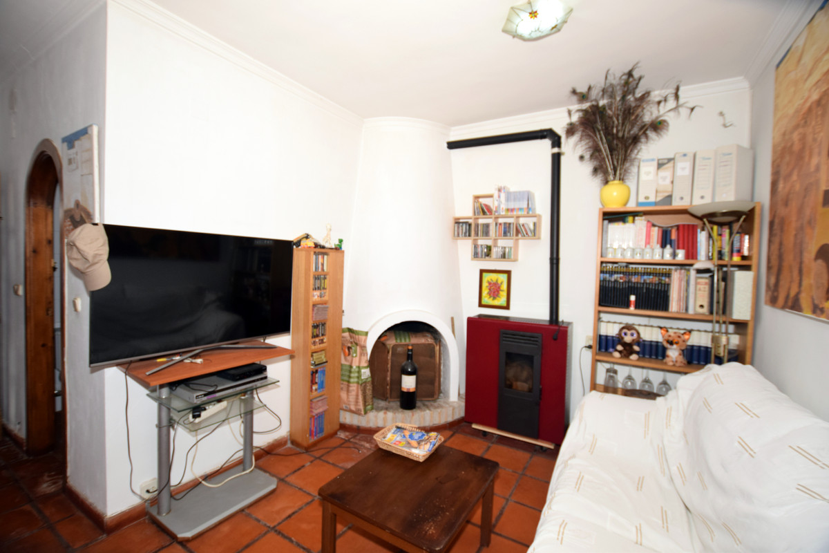 3 Bedroom Villa for Sale in San Pedro de Alcántara — 6