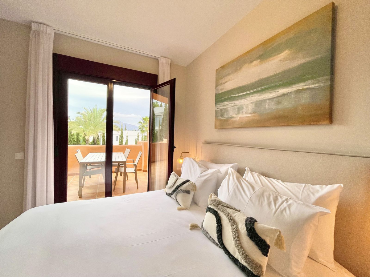 2 Bedroom Apartment for Sale in Benahavís — 9