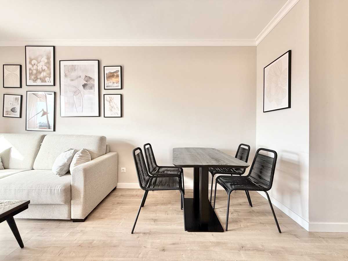 2 Bedroom Apartment for Sale in Benahavís — 7