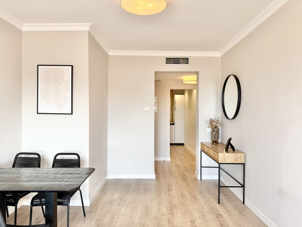 2 Bedroom Apartment for Sale in Benahavís — 8