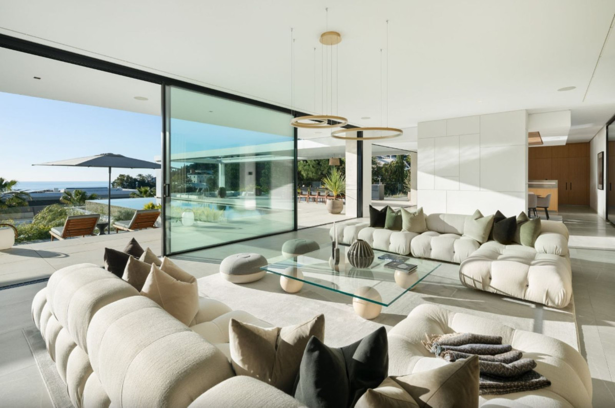 8 Bedroom Villa for Sale in Benahavís — 6