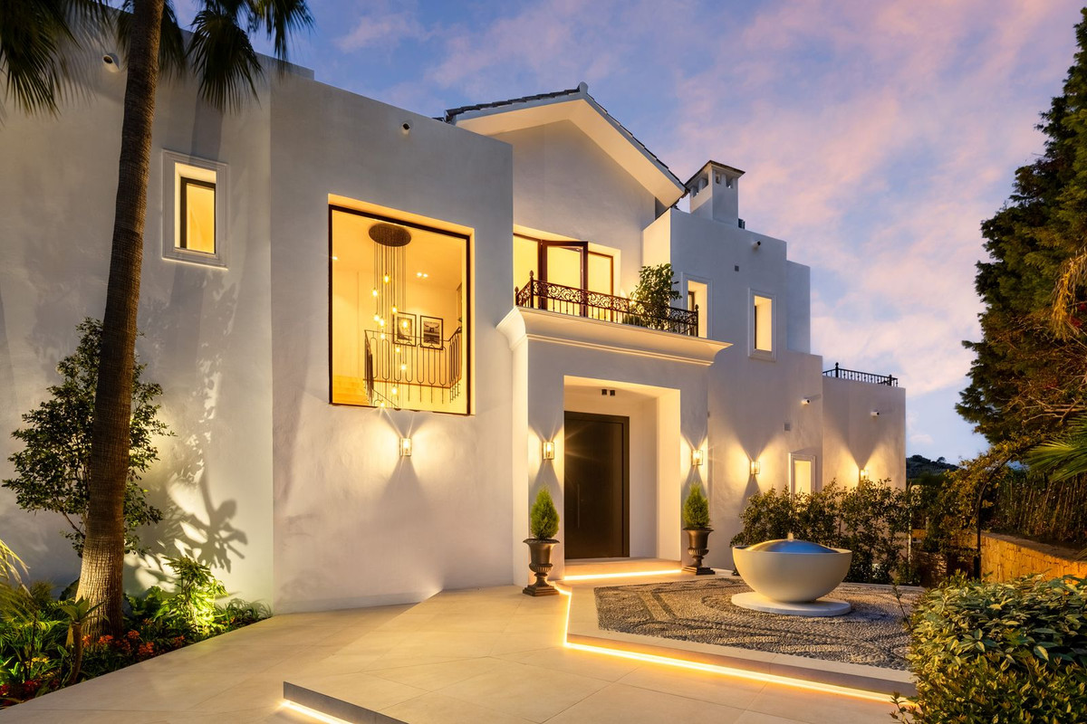 5 Bedroom Villa for Sale in Los Arqueros — 3