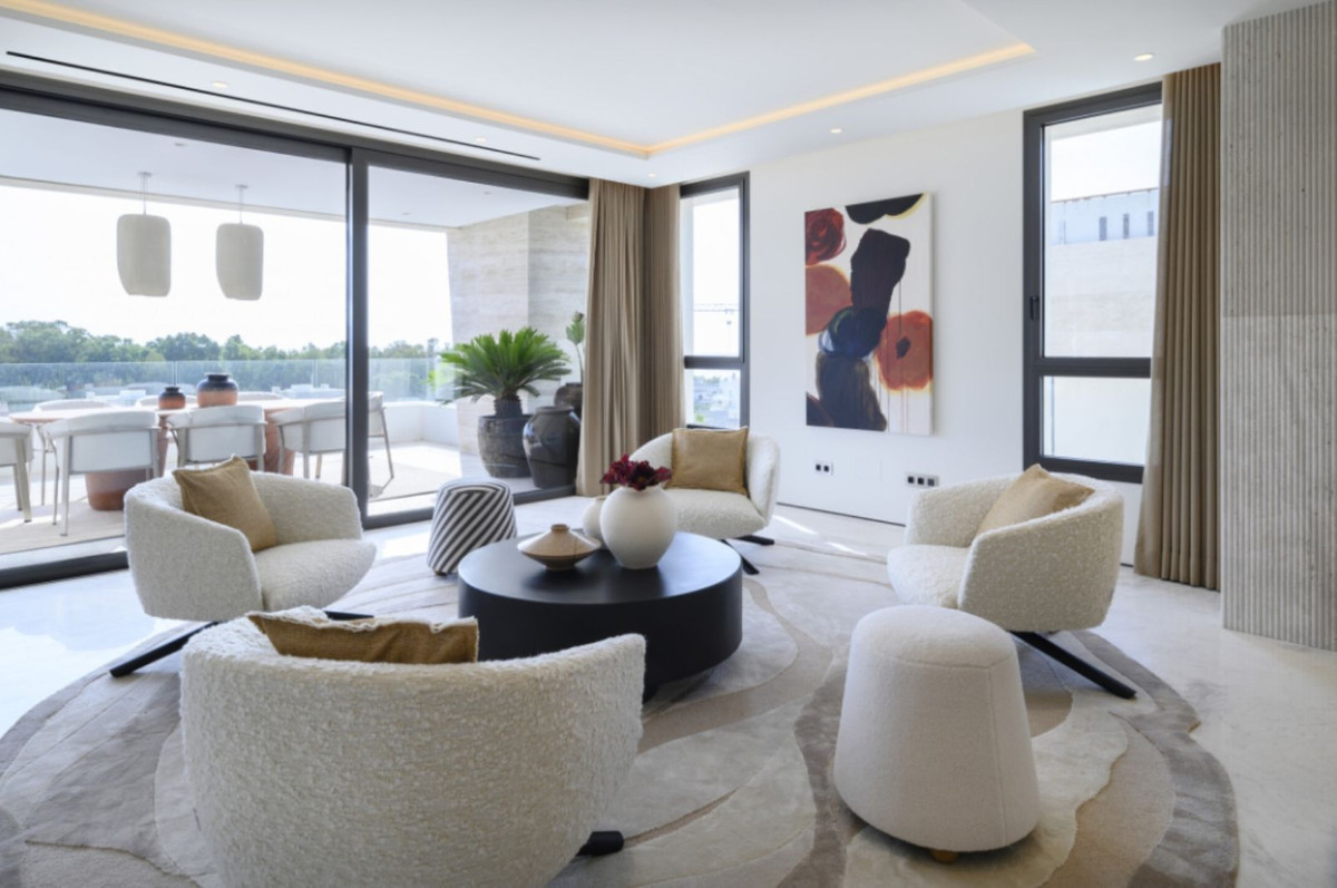 4 Bedroom Apartment for Sale in Marbella — 3