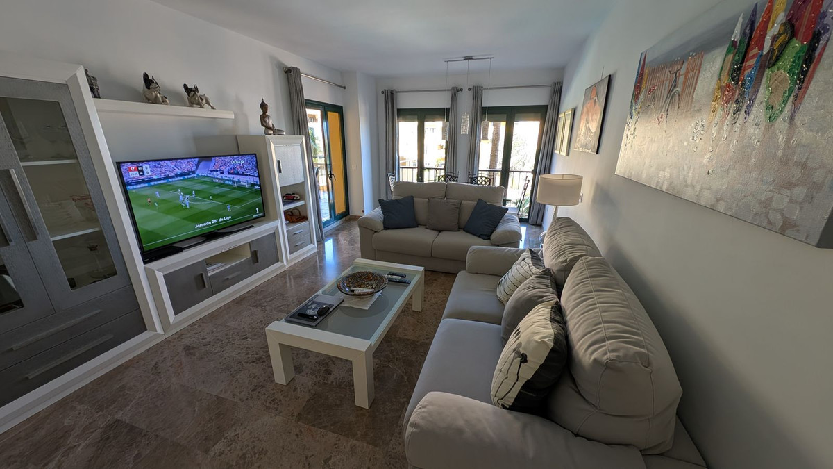 2 Bedroom Apartment for Sale in San Pedro de Alcántara — 9