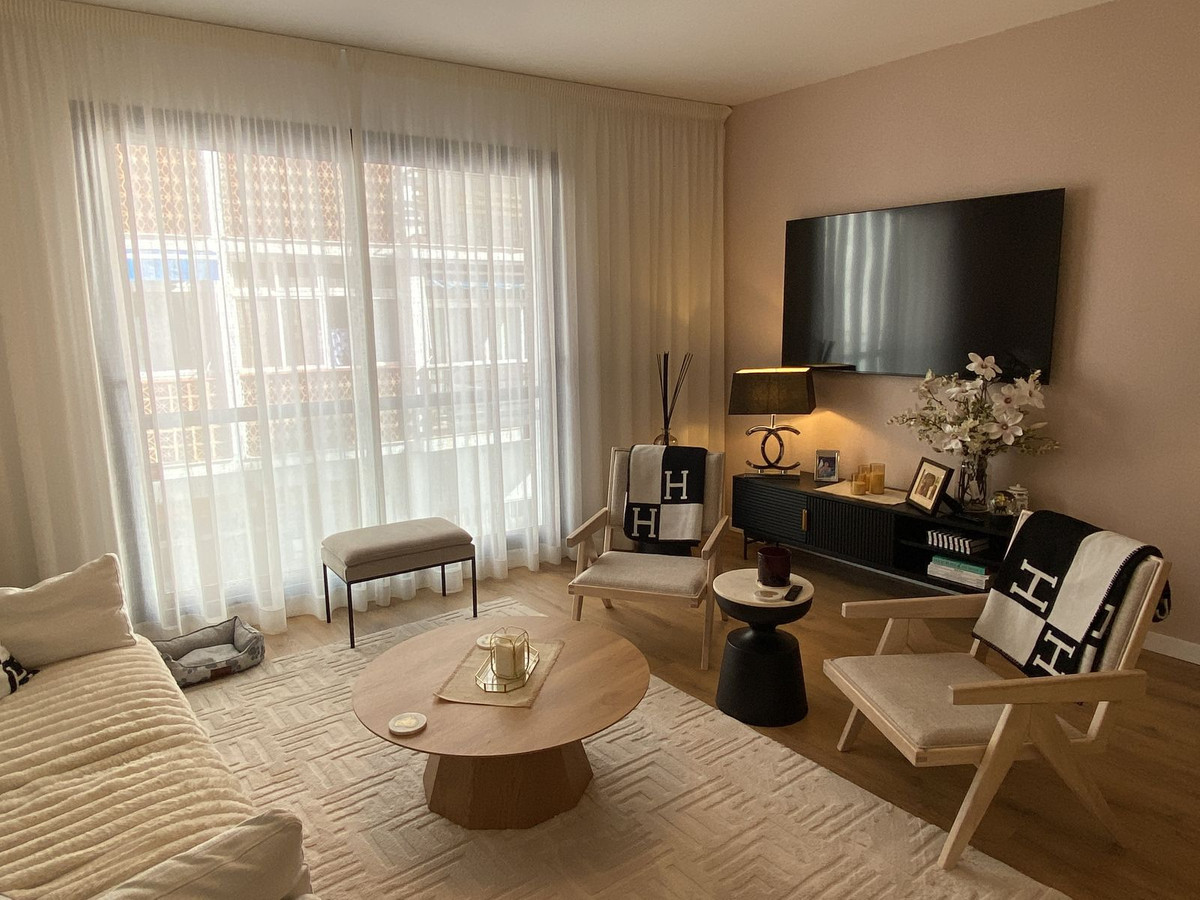 2 Bedroom Apartment for Sale in Estepona — 4