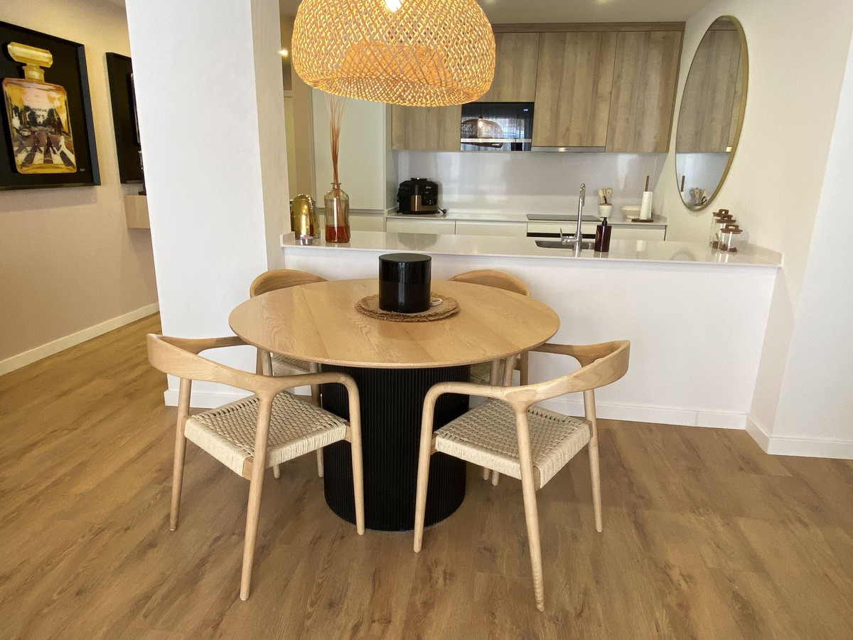 2 Bedroom Apartment for Sale in Estepona — 6