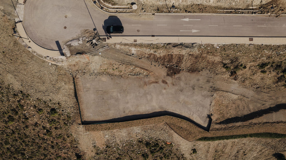Plot for Sale in Benahavís — 2