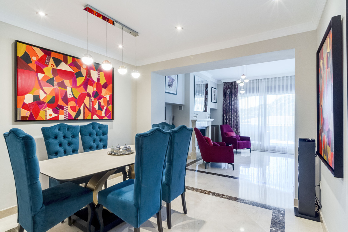 4 Bedroom Villa for Sale in Estepona — 5
