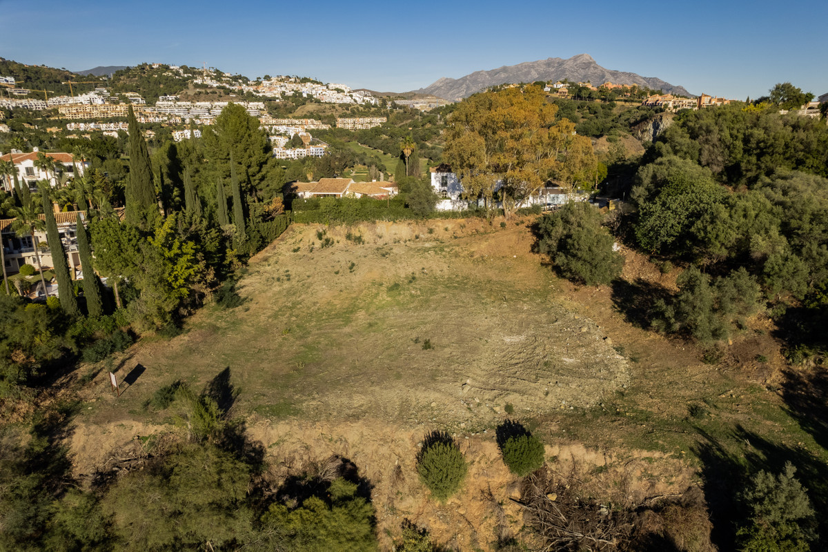 Plot for Sale in Benahavís — 4