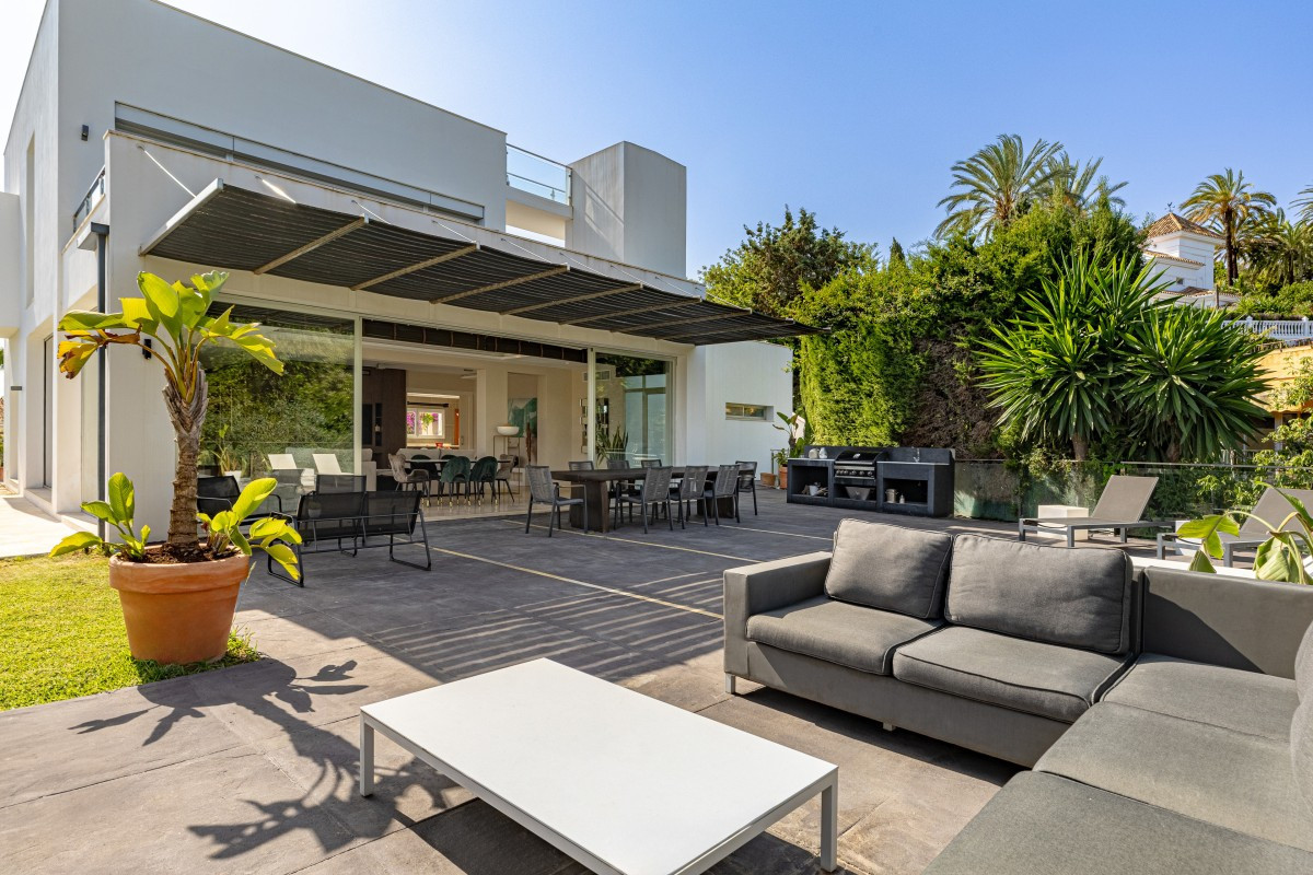 3 Bedroom Villa for Sale in Marbella — 4