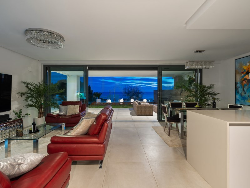 3 Bedroom Apartment for Sale in Marbella — 8