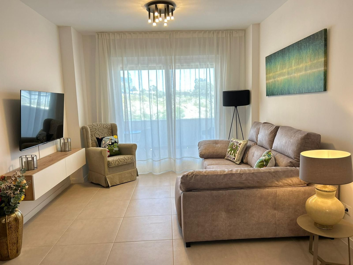 2 Bedroom Apartment for Sale in Estepona — 4