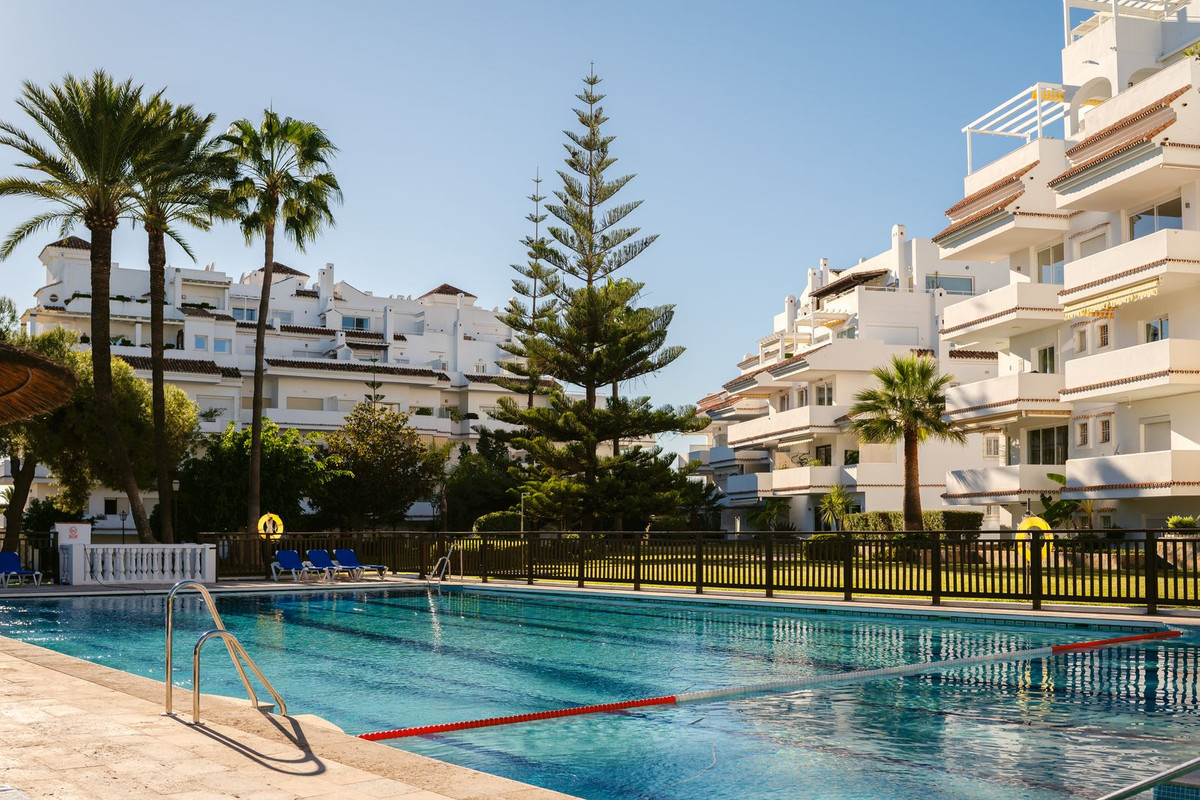 3 Bedroom Apartment for Sale in Nueva Andalucía