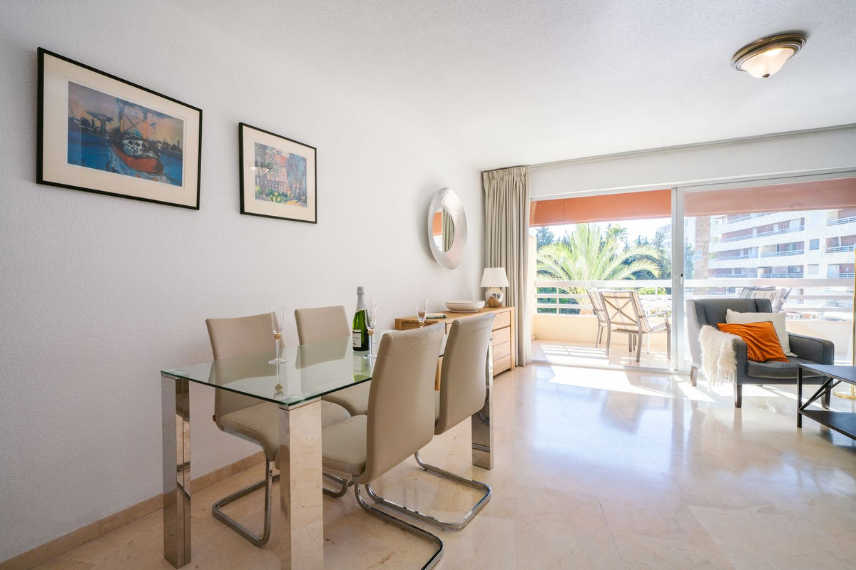 3 Bedroom Apartment for Sale in Marbella — 6