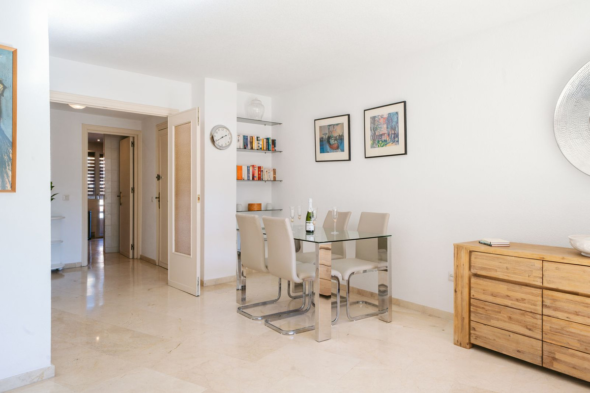 3 Bedroom Apartment for Sale in Marbella — 8
