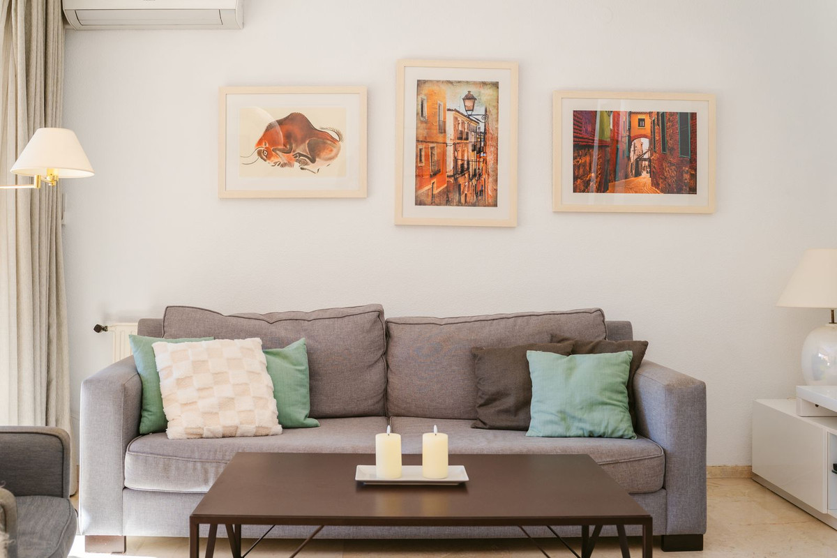 3 Bedroom Apartment for Sale in Marbella — 9