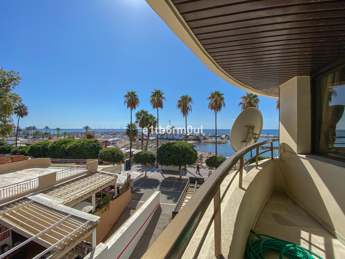 3 Bedroom Apartment for Sale in Marbella — 5