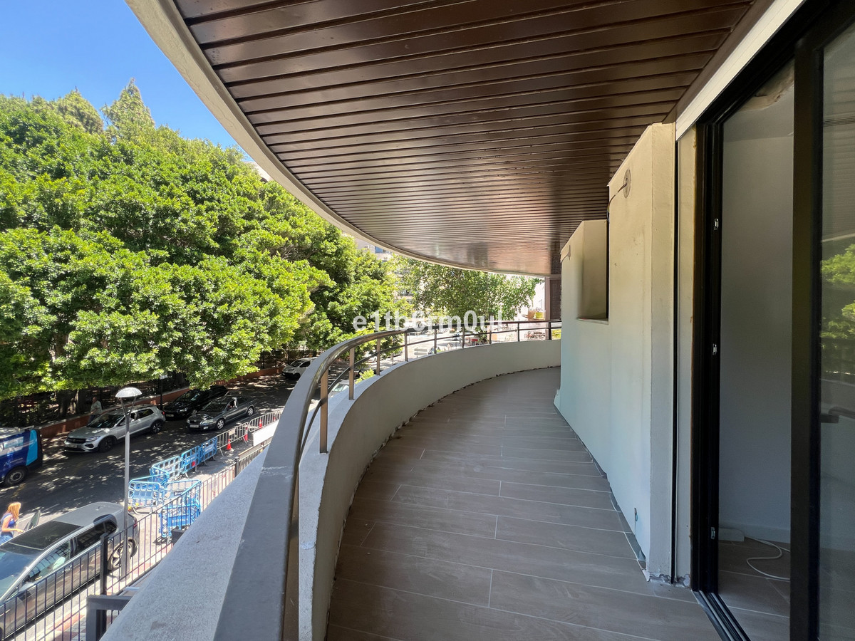 3 Bedroom Apartment for Sale in Marbella — 8