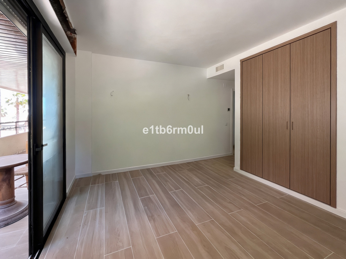 3 Bedroom Apartment for Sale in Marbella — 9