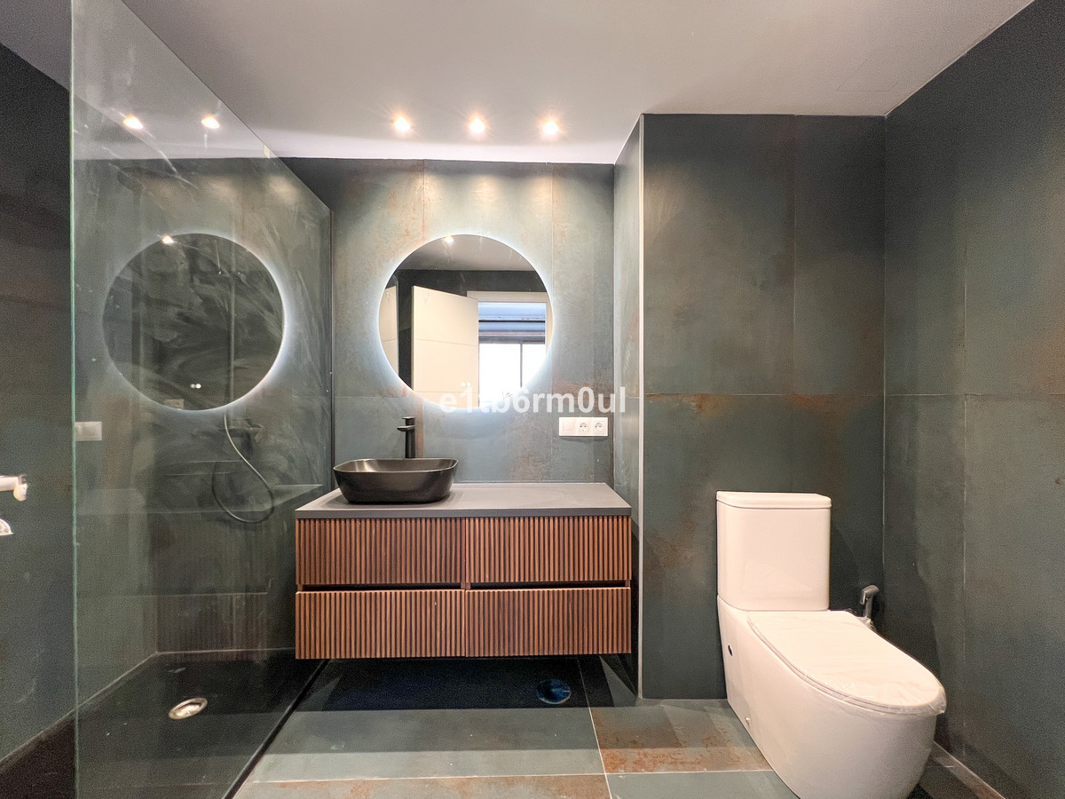 3 Bedroom Apartment for Sale in Marbella — view 10